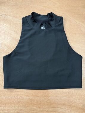 ALO Yoga Airlift Black High-Neck Cropped Tank w Open Back